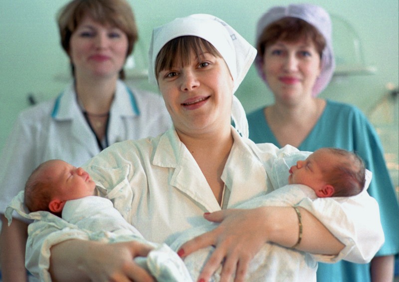 В Оренбуржье растет рождаемость